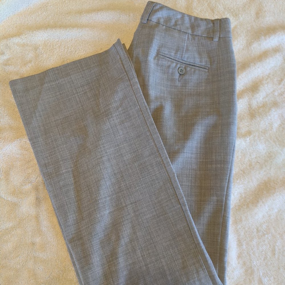 Express Editor Light Gray Slacks Size 2 Long - image 1